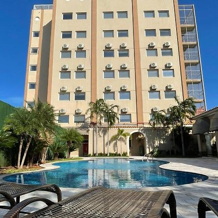 Hotel Oeste Plaza Andradina Bagian luar foto