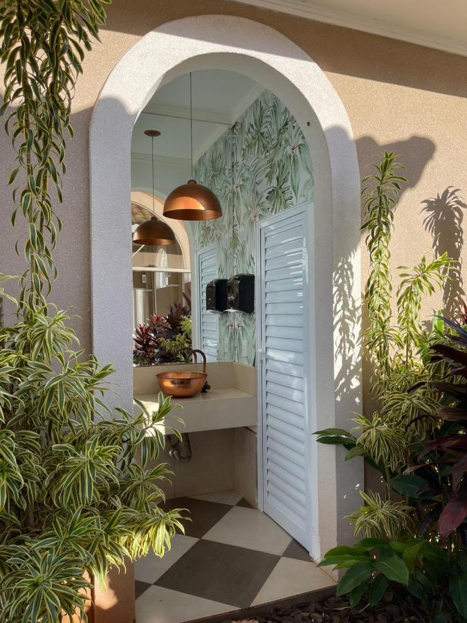 Hotel Oeste Plaza Andradina Bagian luar foto